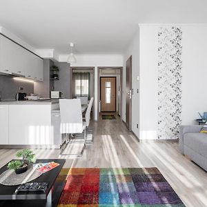 Mystic Meadows Apartment